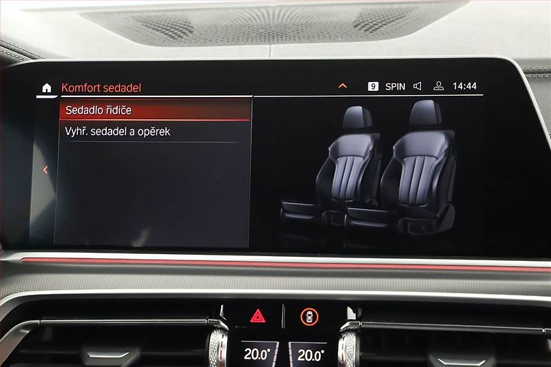 BMW X6 (2022) xDrive40i - fotka 28 z 29