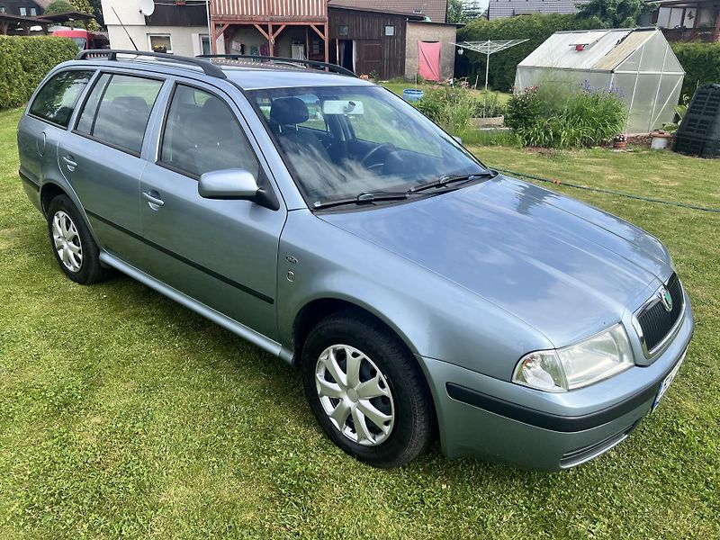 Škoda Octavia 1.9TDI 74KW,4x4,TZ,AMBIENTE - fotka 9 z 39
