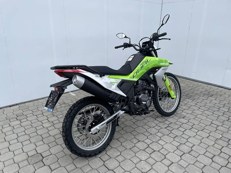 CFMOTO (2026) 250 Dual Sport EU5+ - fotka 3 z 14