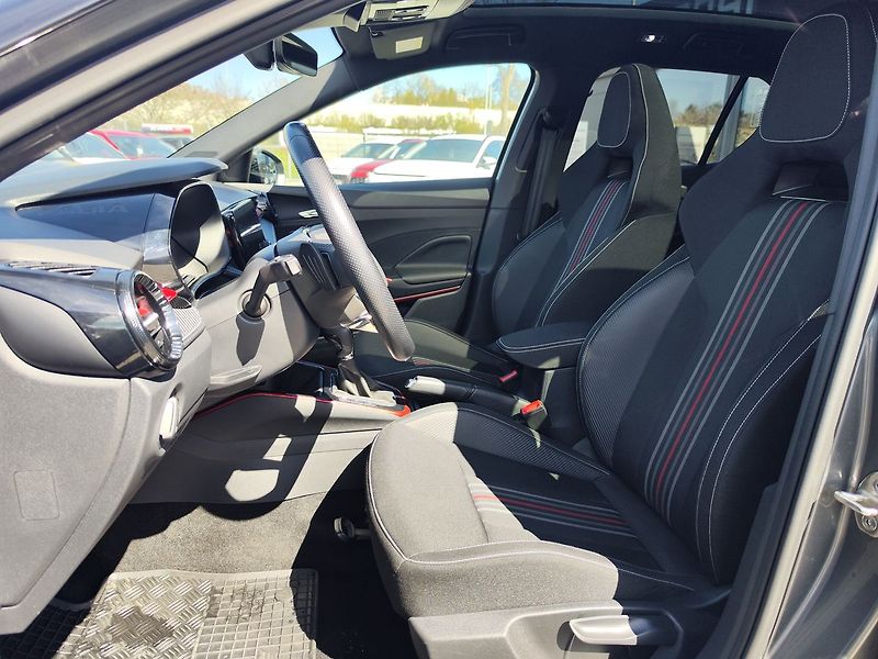 Škoda Fabia 1.5 TSi/110kW Monte Carlo DSG - fotka 14 z 31