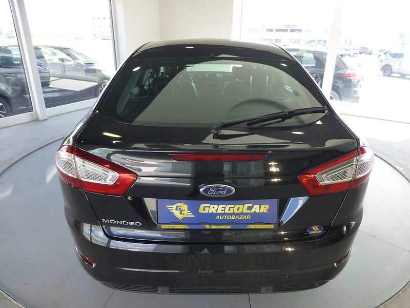 Ford Mondeo (2012) 2,0TDCI-120KW****ALU**TAŽNÉ - fotka 7 z 28