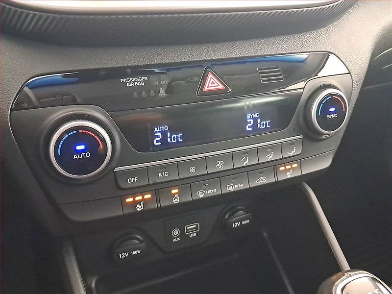 Hyundai Tucson (2019) 1.6 CRDi, Navi, Tempomat - fotka 26 z 28