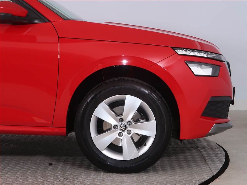 Škoda Kamiq (2024) Ambition 1.0 TSI - fotka 15 z 24