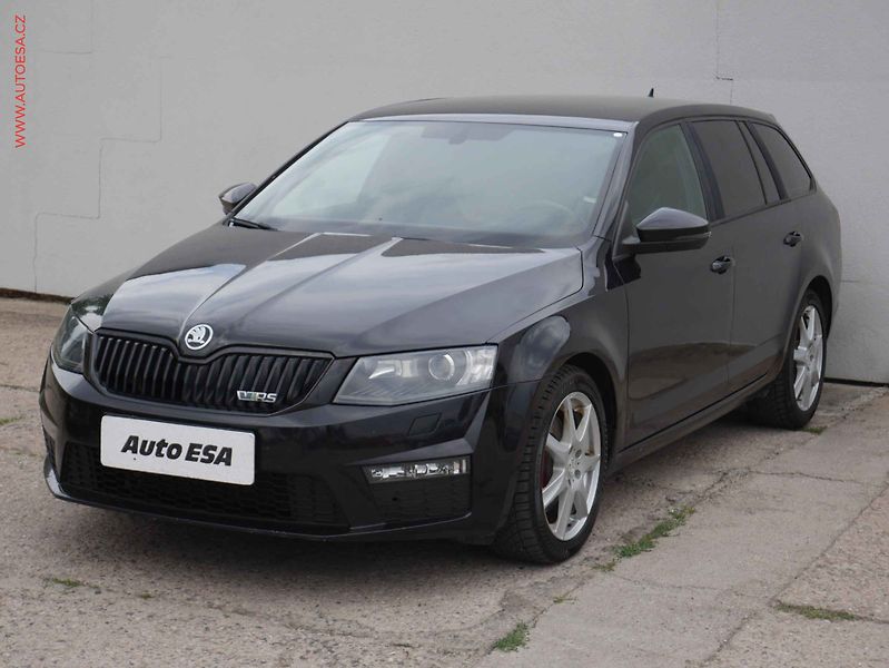 Škoda Octavia (2017) 2.0TDi, DSG, navi, xenon - fotka 3 z 19