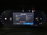 Volvo XC60 B5 AWD DARK PLUS AUT CZ - náhled 24