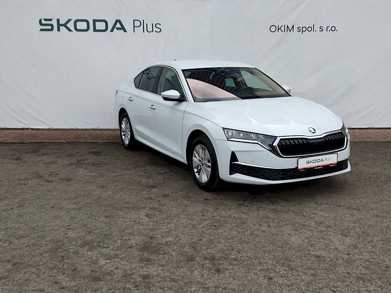 Škoda Octavia (2024) Top Selection 1,5 Tsi 110 Kw D - fotka 31 z 36