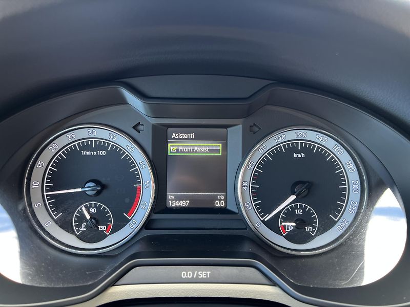 Škoda Octavia 2.0TDi 135kw 4x4 DSG ČR odpDPH - fotka 17 z 49