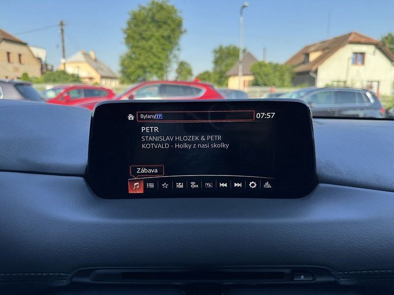 Mazda CX-5 (2018) 2.0 G-165 Full LED Navi Kamera - fotka 10 z 47