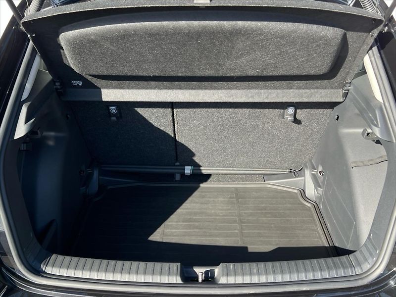 Škoda Fabia 1,0 MPi 59kW SELECTION  IV. - fotka 14 z 24
