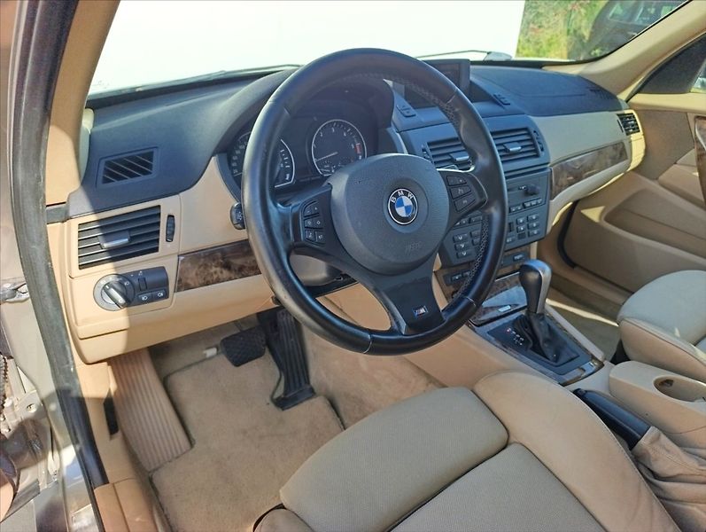 BMW X3 3,0 d aut 4x4 Kůže 1majitel ČR - fotka 13 z 36