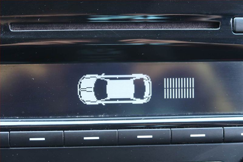 Škoda Rapid (2014) 1.2 TSI, Tempomat - fotka 19 z 20