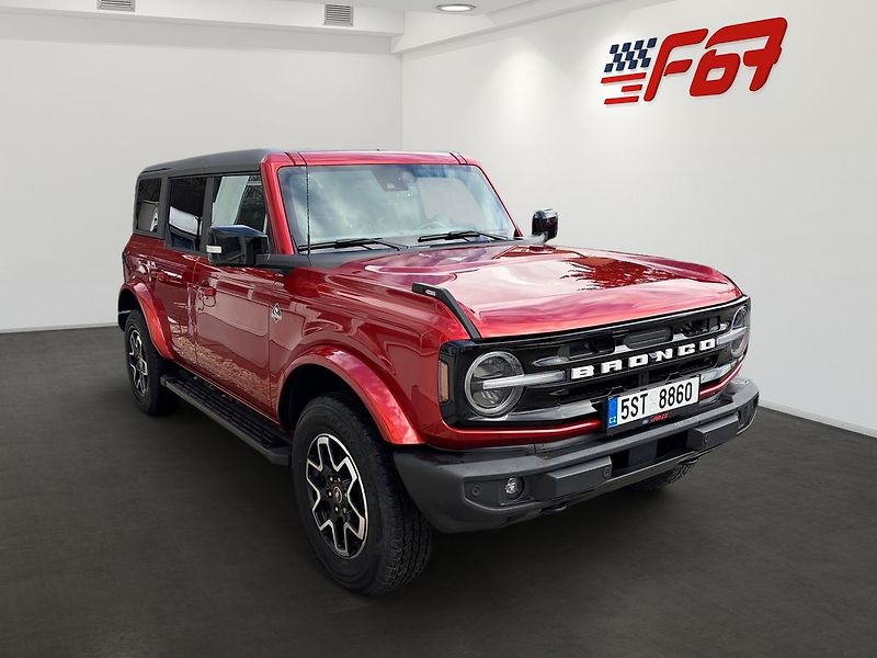 Ford Bronco - fotka 2 z 18