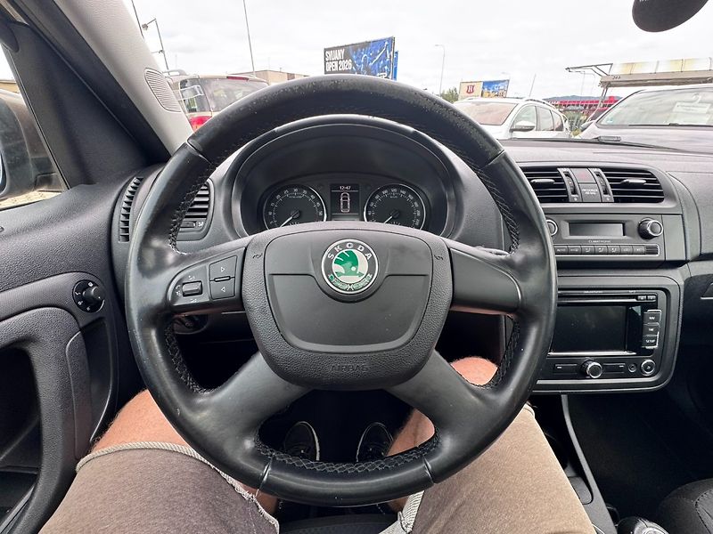 Škoda Roomster (2012) SCOUT 1,6 TDI 66 KW BELGIE STK - fotka 23 z 50