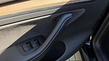 Tesla Model Y (2023) LR AWD DE Záruka SoH 93% - náhled 17