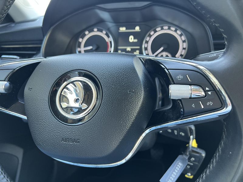 Škoda Kamiq Ambition 1.0TSi 70kw KAMERA  - fotka 18 z 42