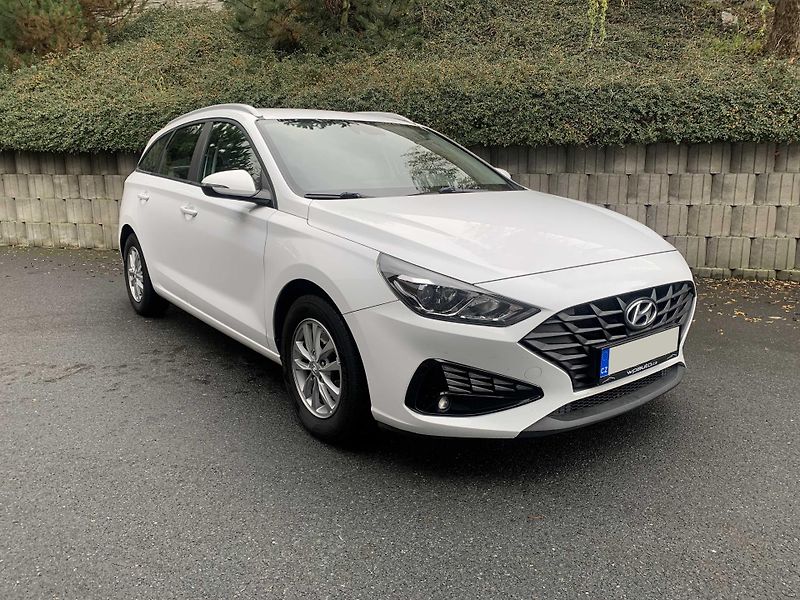 Hyundai i30 1.6 CRDi 85 kW 1.MAJITEL DPH - fotka 3 z 17