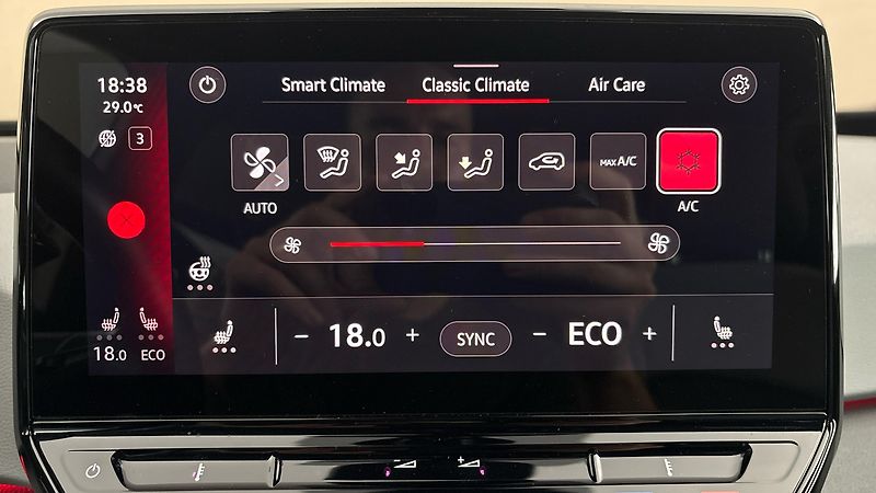 Volkswagen ID.3 58 kWh AUT Pro Performance - fotka 25 z 28