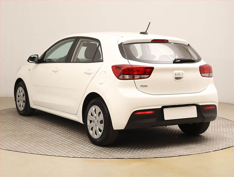 Kia Rio (2023) 1.2 DPI, ČR,1.maj, Serv.kniha - fotka 4 z 16