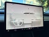 Tesla Model Y Long Range AWD - náhled 15