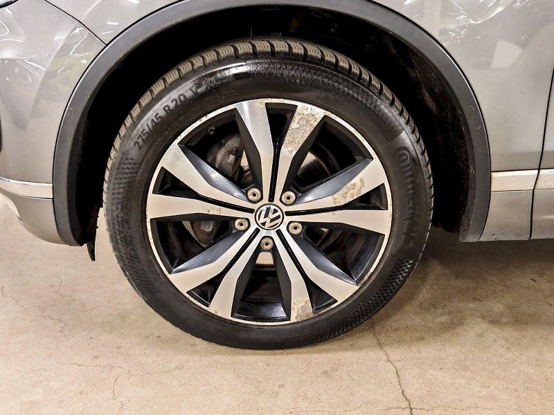 Volkswagen Touareg (2018) 3.0 TDI 193 kW DSG R-line - fotka 31 z 31