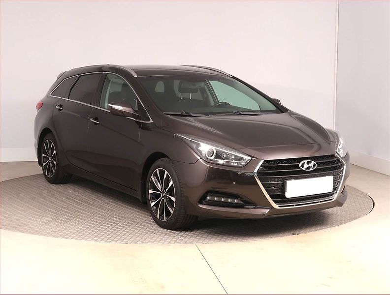Hyundai i40 (2017) 1.7 CRDi, Tempomat - fotografie inzerátu