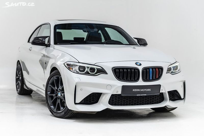 BMW Řada 2 M235i xDrive*Remus - fotka 1 z 40