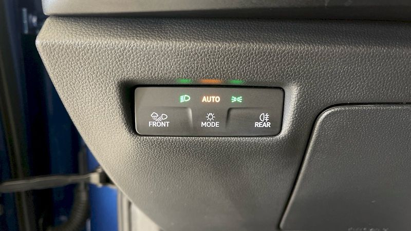 Škoda Superb (2025) kombi Sportline iV 1.5TSI 110k - fotka 36 z 37