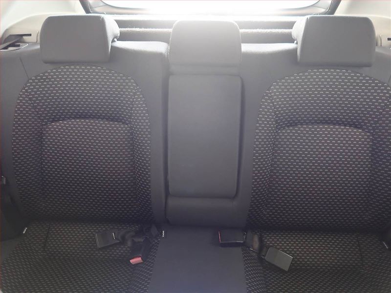 Nissan Qashqai (2008) 2.0 dCi, nová STK, pěkný stav - fotka 10 z 17