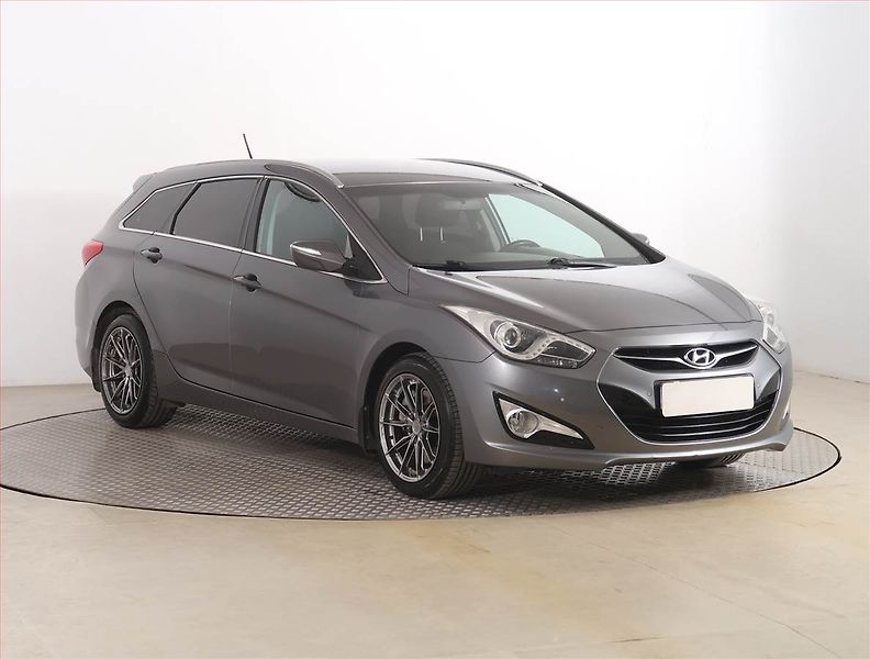 Hyundai i40 (2014) 1.7 CRDi, Serv.kniha, Tempomat - fotografie inzerátu