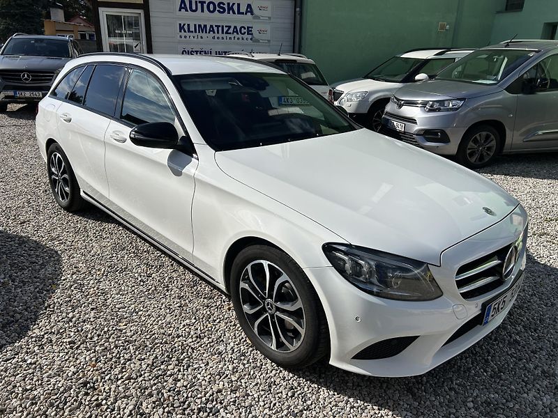 Mercedes-Benz Třídy C (2019) 220 D 143 KW 9G MULTIBEAM TOP - fotka 1 z 36
