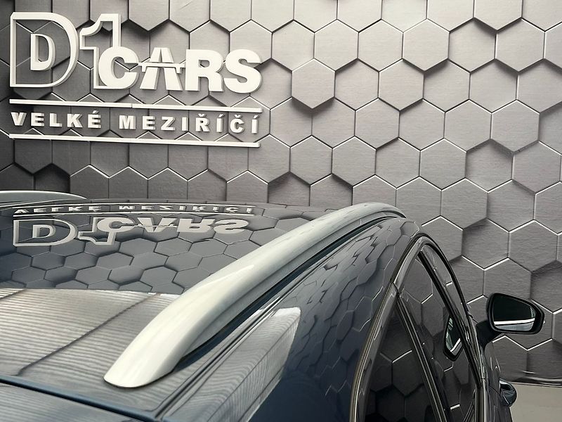 Ford Mondeo 2.0 EB 140 kW Titanium servis - fotka 47 z 49