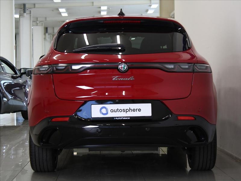 Alfa Romeo Tonale 1,5 Hybrid 160k. Veloce 32tkm. - fotka 4 z 26