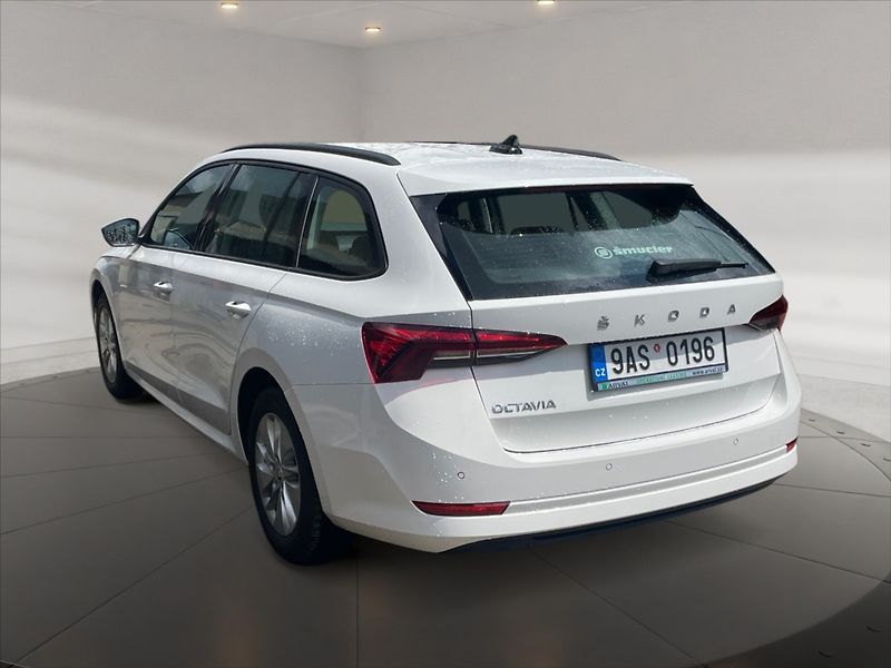 Škoda Octavia 2,0 TDI 85 Ambition - fotka 4 z 11