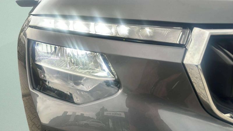 Škoda Kamiq Top Selection 1,0TSI 85kW MT6/ - fotka 24 z 25