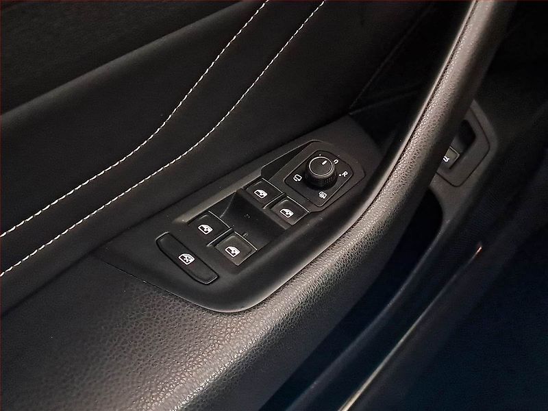 Volkswagen Arteon (2021) R-line 2.0 TDI 4Motion - fotka 18 z 23