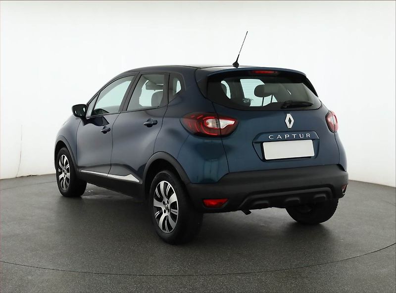 Renault Captur (2018) 0.9 TCe, ČR,1.maj, Navi - fotka 4 z 15