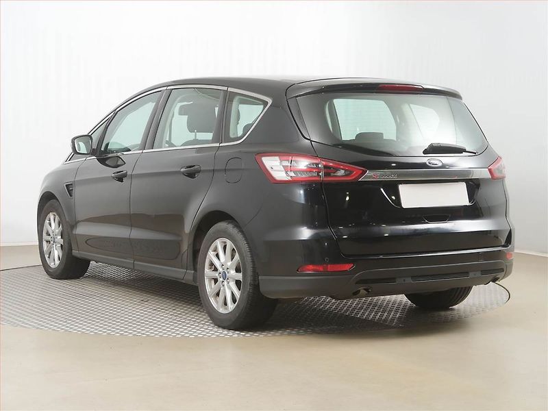 Ford S-MAX (2016) 2.0 TDCi, Automat, Serv.kniha - fotka 4 z 16