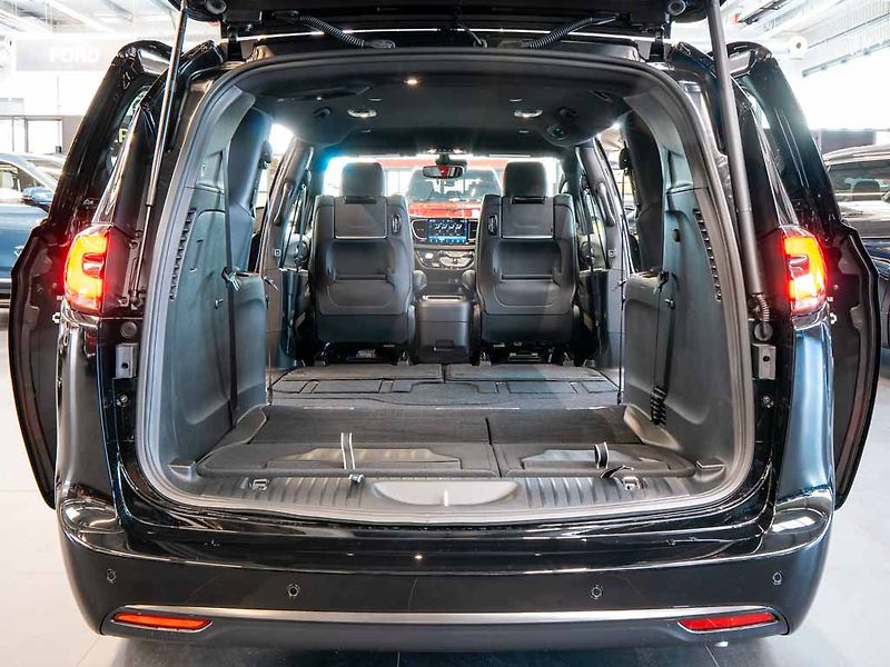 Chrysler Pacifica (2026) 3.6 Select AWD, 360 Cam 2x LCD - fotka 7 z 35