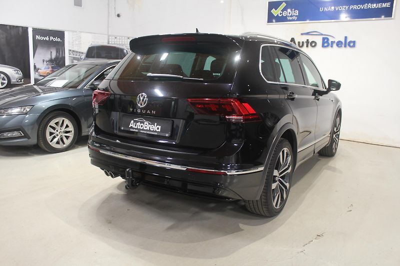 Volkswagen Tiguan (2017) 2.0TDI 110kW R-Line FULL LED - fotka 12 z 39