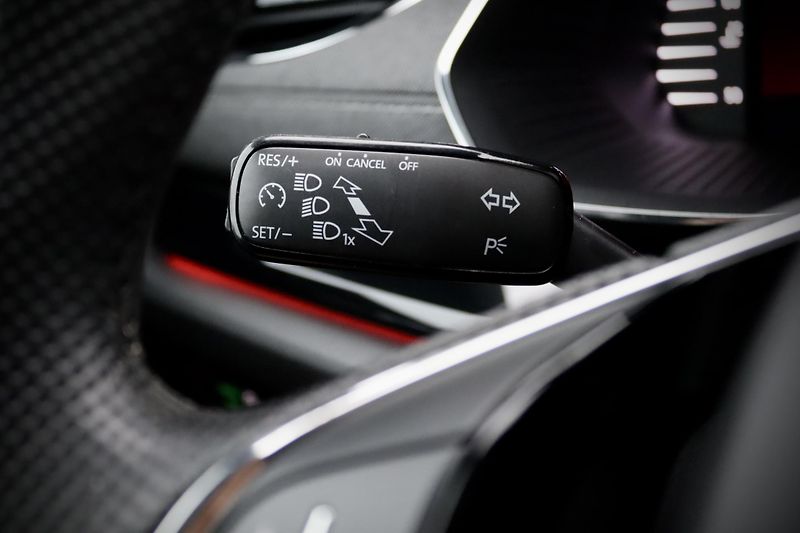 Škoda Octavia 4 Combi 1.5 TSI 110 kW - fotka 25 z 49