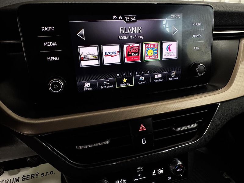 Škoda Scala 1.0TGI STYLE ACC 2XKOLA LED - fotka 20 z 42