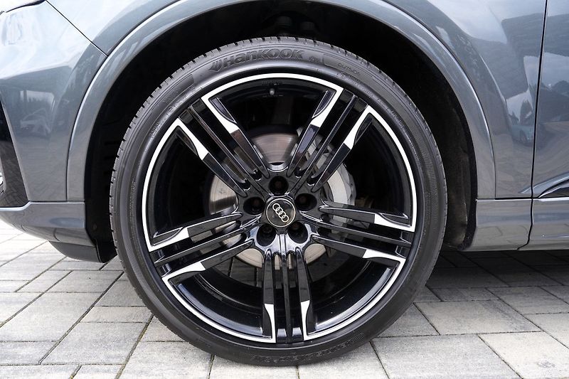 Audi Q7 50 TDI/Q/360/22/Sline/DPH - fotka 16 z 48