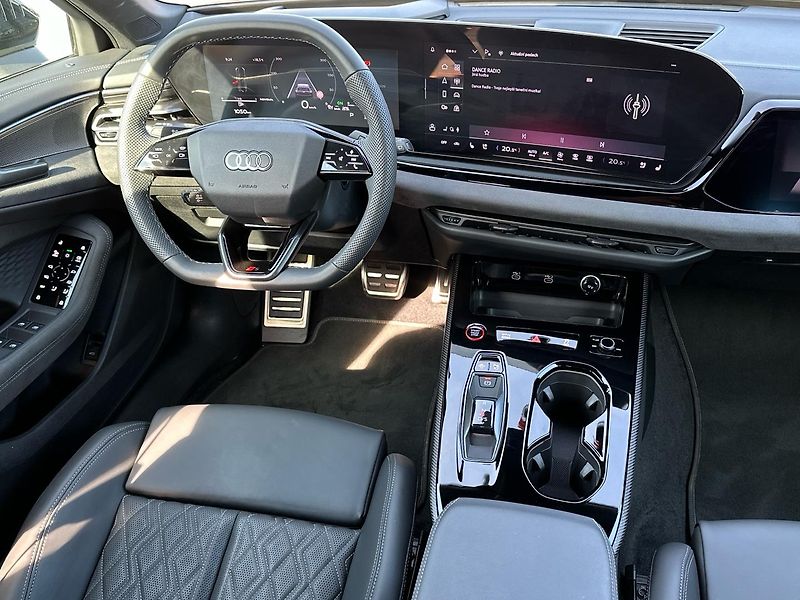 Audi A5 Avant 2,0 TDI quattro S-line 1 - fotka 5 z 22