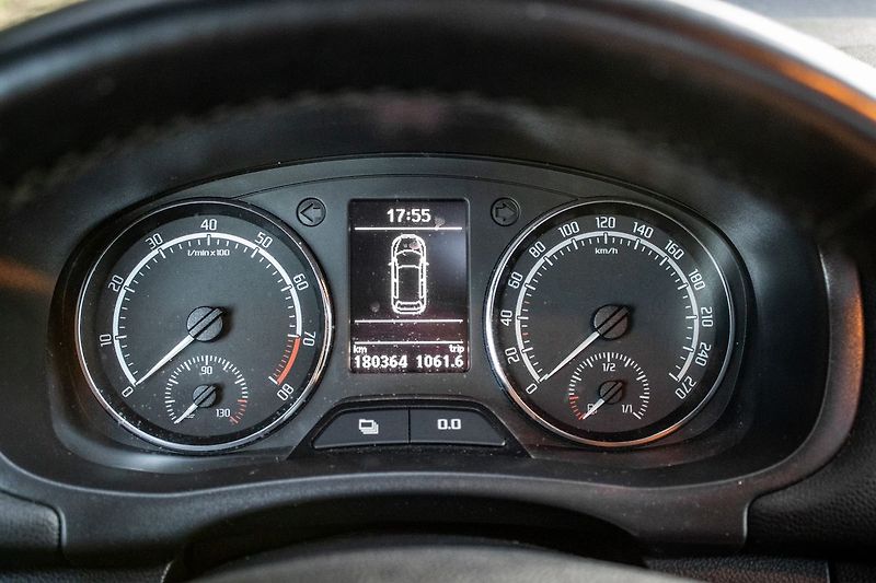 Škoda Fabia - fotka 21 z 33