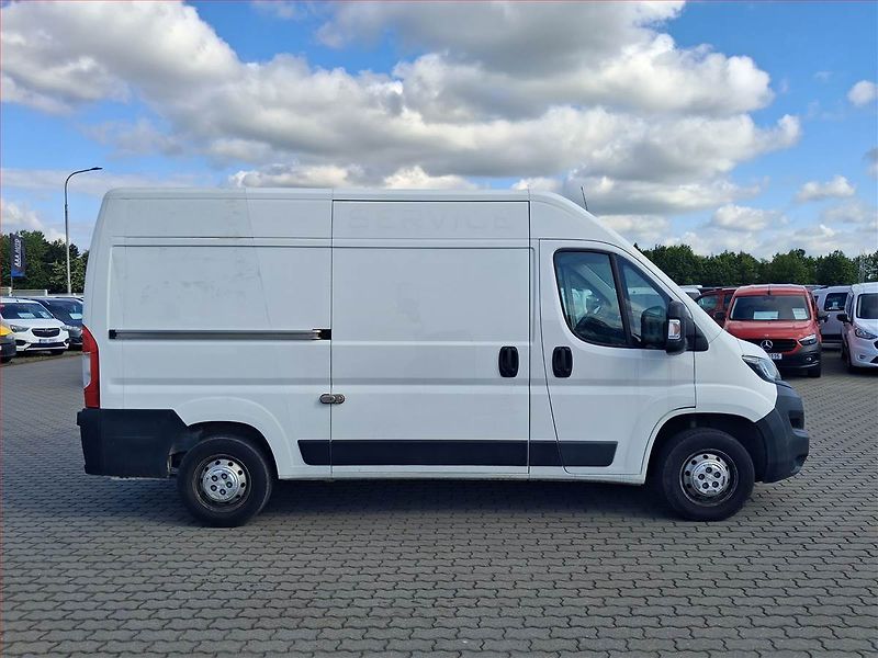 Peugeot Boxer (2020) 2.2 BlueHDi, L2H2, 1.0t - fotka 6 z 15