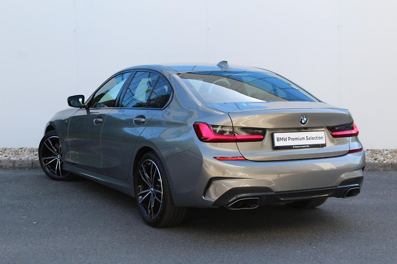 BMW Řada 3 M340i xDrive Sedan - fotka 9 z 25