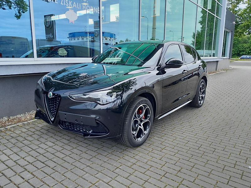 Alfa Romeo Stelvio (2026) Veloce 4x4 2,2 MTJ  210PS - fotka 2 z 33