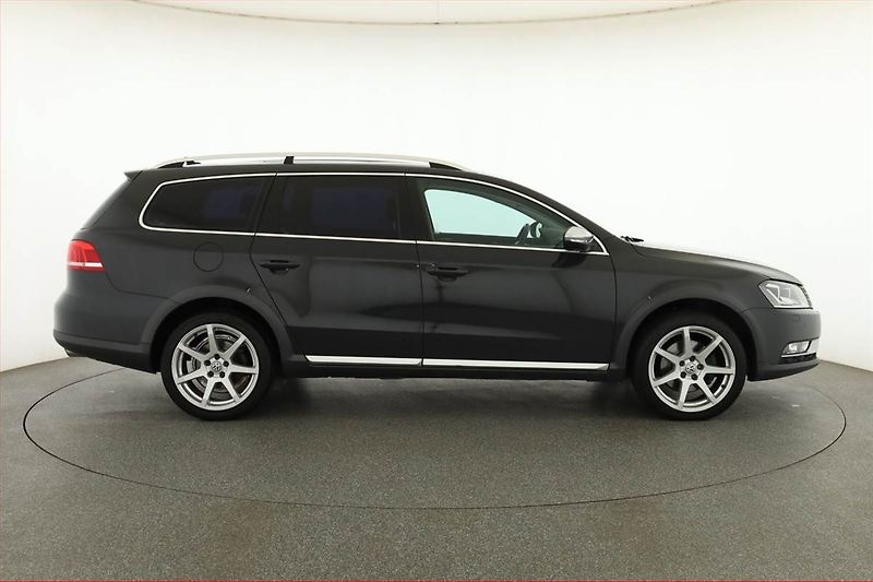 Volkswagen Passat (2013) Alltrack 2.0 TDI, 4X4 - fotka 6 z 18