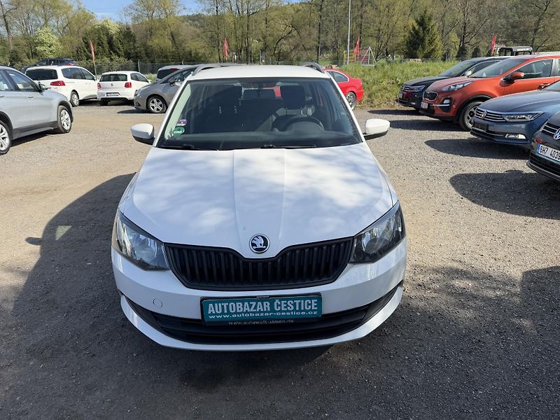 Škoda Fabia 1.0 TSI - fotka 2 z 21