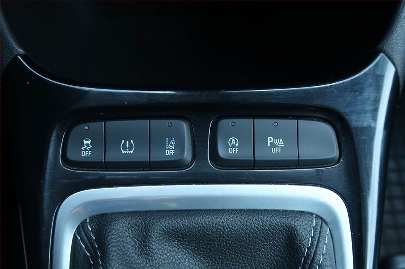 Opel Crossland X (2022) 1.2 Turbo, Serv.kniha - fotka 20 z 20